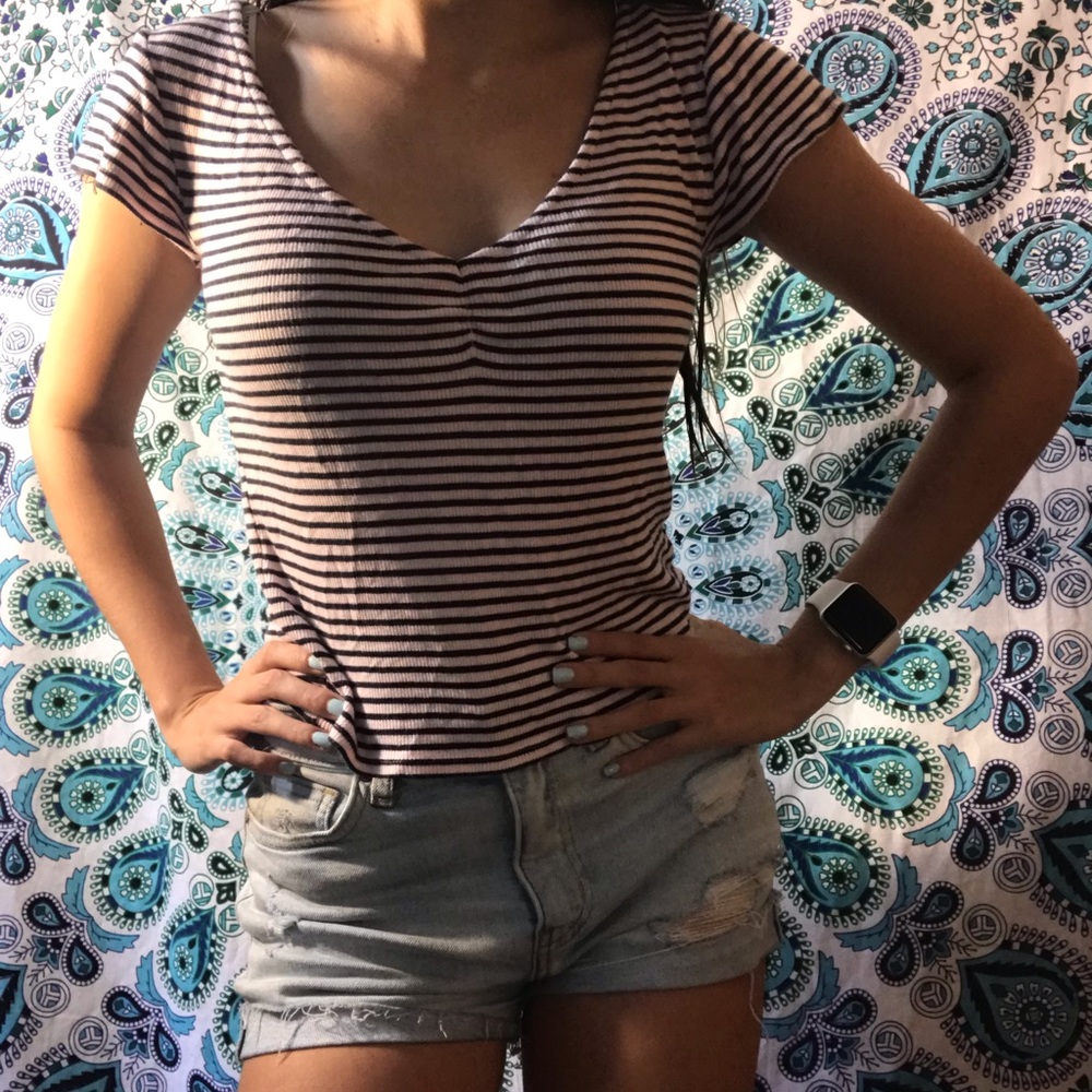 Forever 21 top - Picture 2 of 3